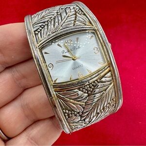 Peck & Peck Ornate Silvertone Cuff Quartz Statement Vintage Bracelet Watch